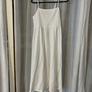 WHITE MAXI DRESS OLD NAVY